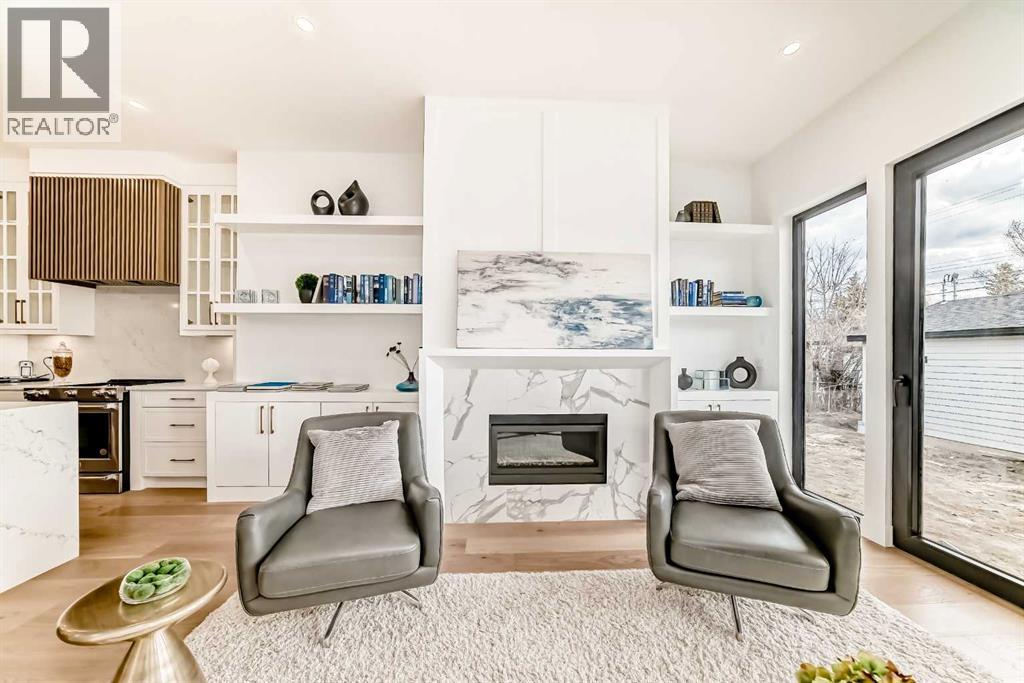 Single Family House for Sale in B   Avenue SW North Glenmore Park Calgary 