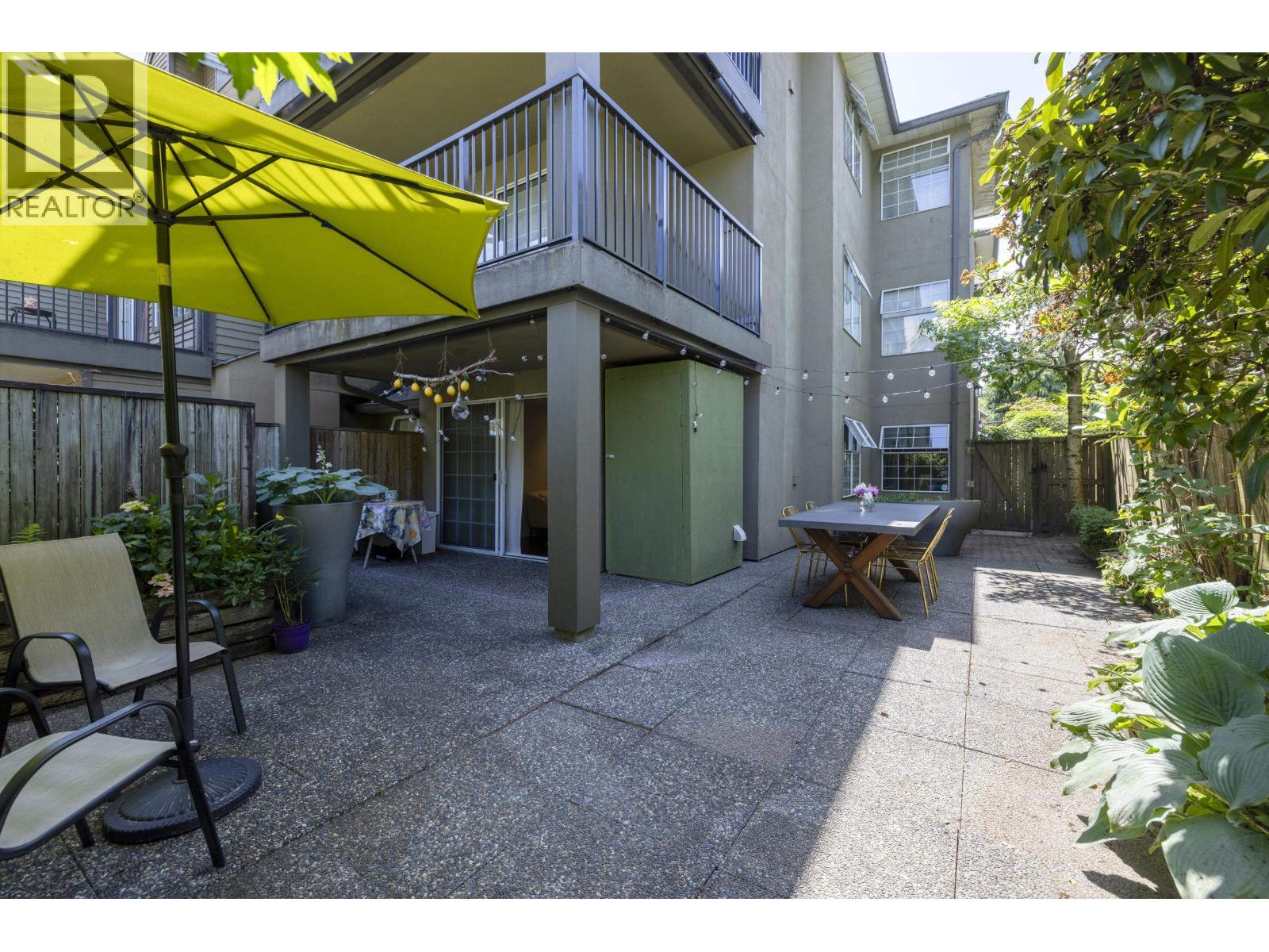 Photo 23 of 104 925 W 15th Avenue, Vancouver BC