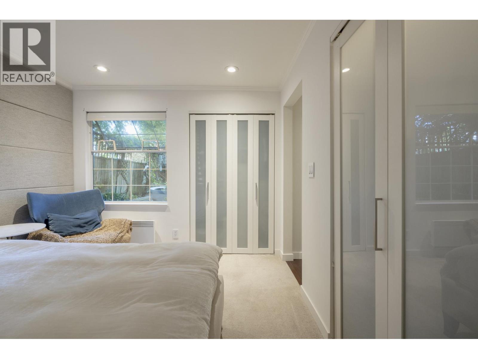 Photo 13 of 104 925 W 15th Avenue, Vancouver BC