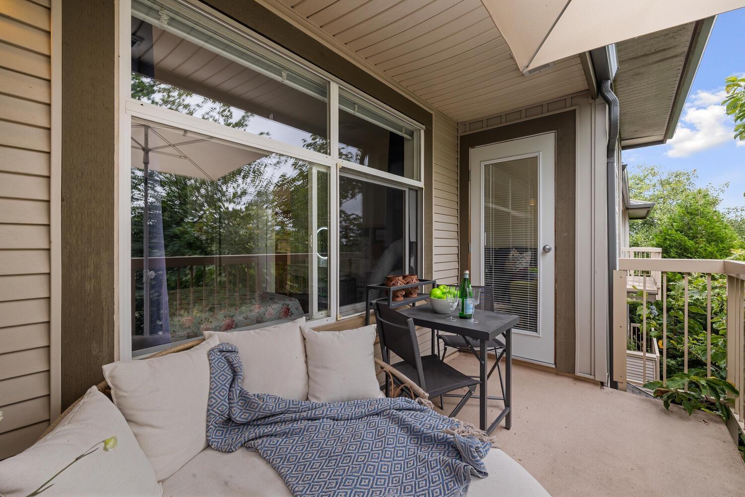 Photo 15 of 309 14885 105 Avenue, Surrey BC