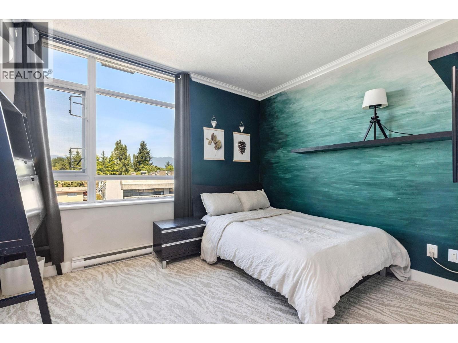 Photo 12 of 619 2268 W Broadway, Vancouver BC