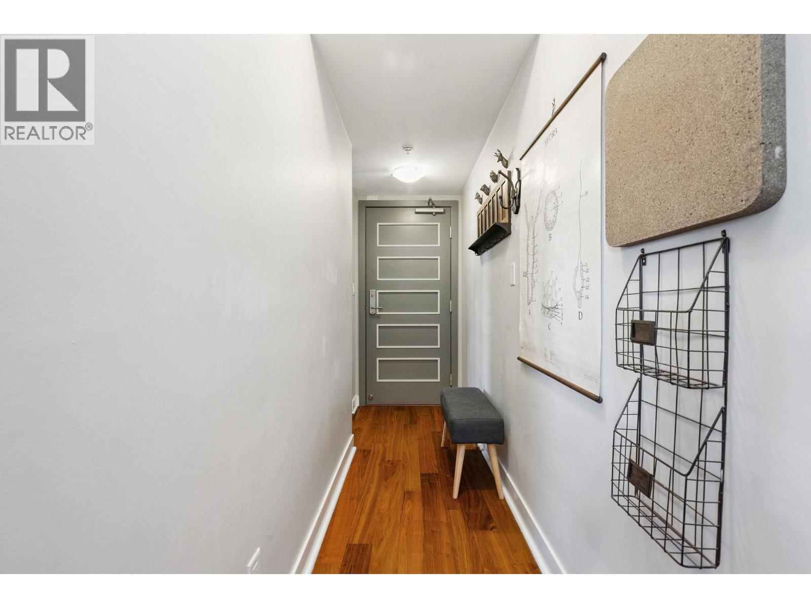Photo 18 of 619 2268 W Broadway, Vancouver BC