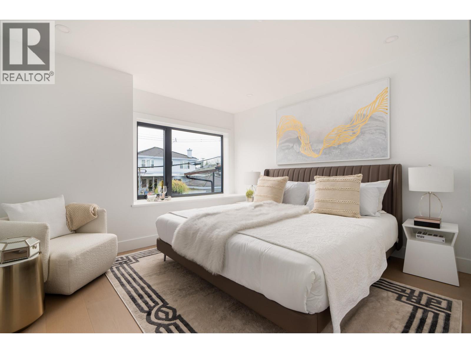 Photo 22 of 2 2474 E 21st Avenue, Vancouver BC