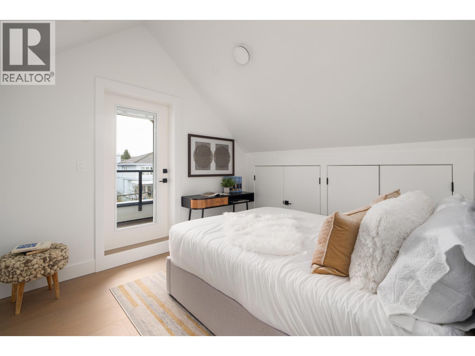 Photo 28 of 2 2474 E 21st Avenue, Vancouver BC