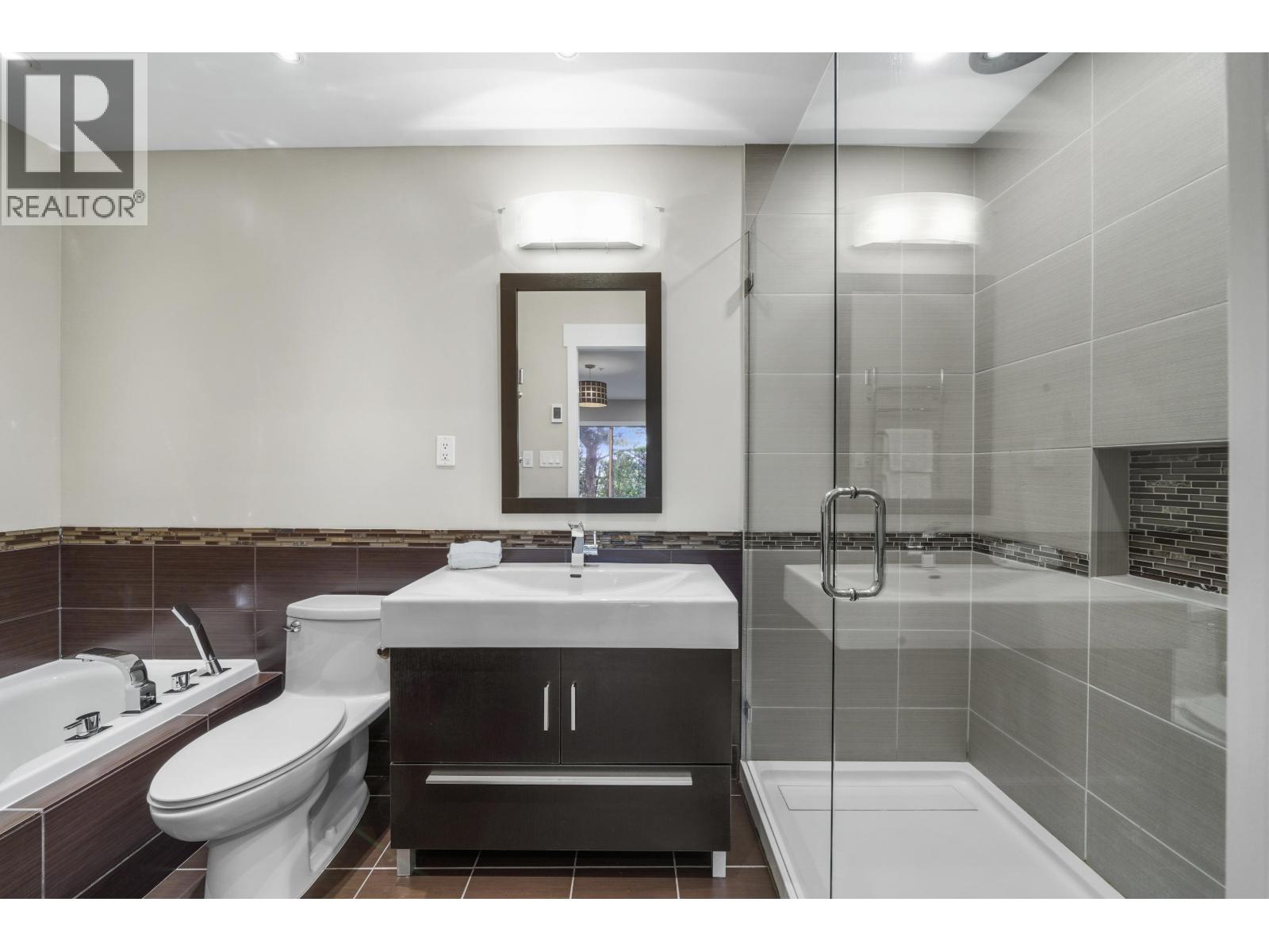 Photo 25 of 1103 Clerihue Road, Port Coquitlam BC