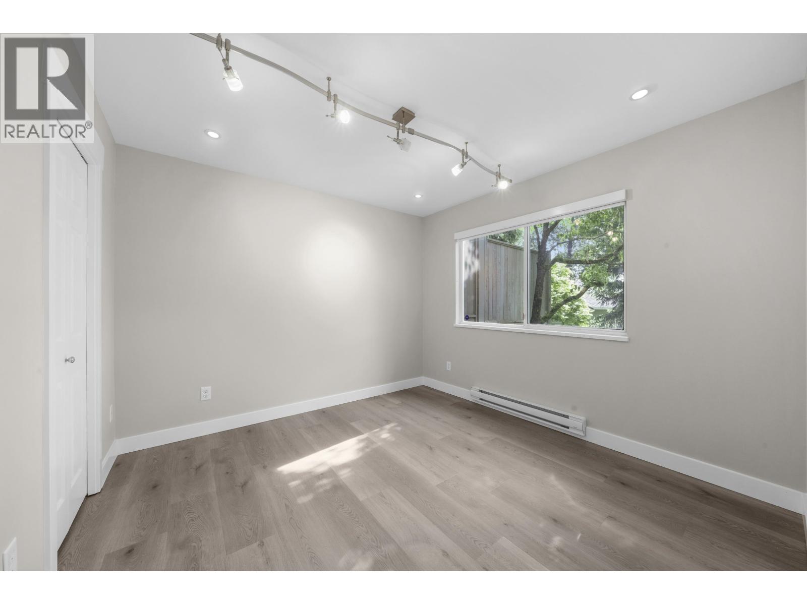 Photo 32 of 1103 Clerihue Road, Port Coquitlam BC