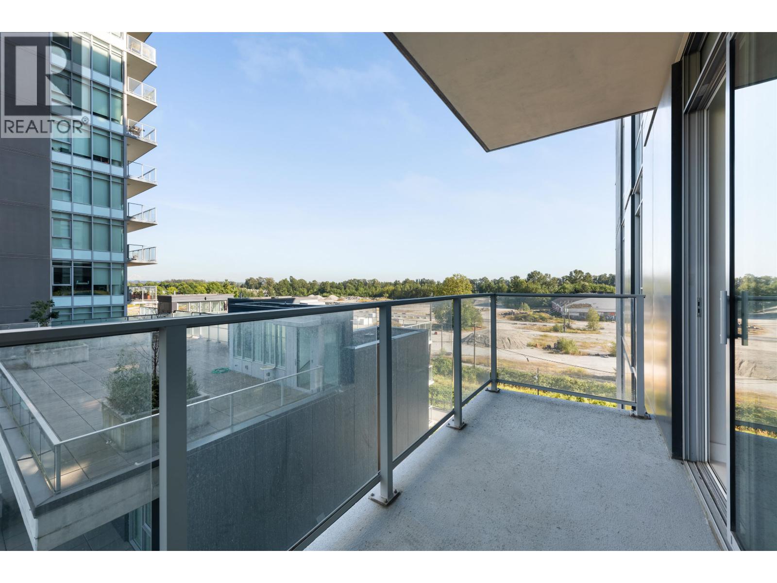 Photo 10 of 601 8570 Rivergrass Drive, Vancouver BC