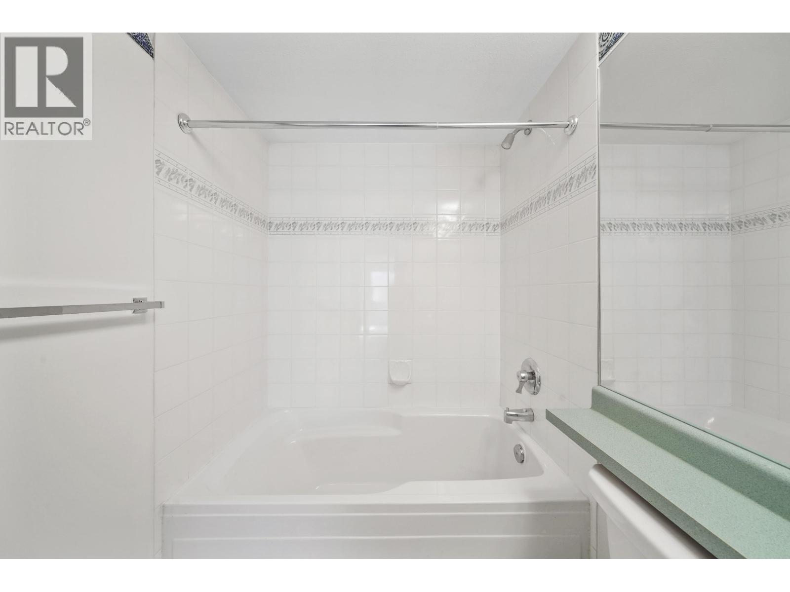 Photo 16 of 301 2678 Dixon Street, Port Coquitlam BC