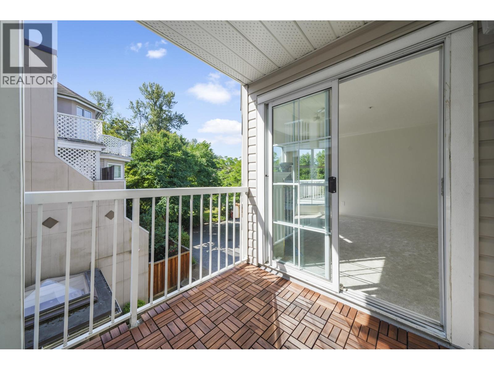 Photo 26 of 301 2678 Dixon Street, Port Coquitlam BC