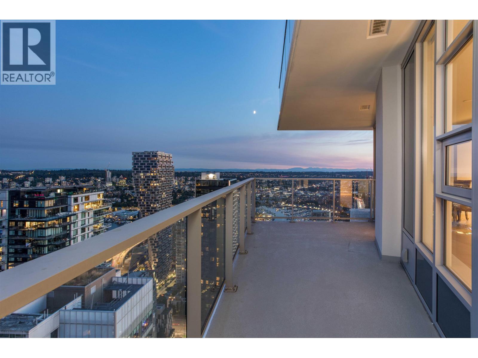 Photo 5 of 4608 1289 Hornby Street, Vancouver BC