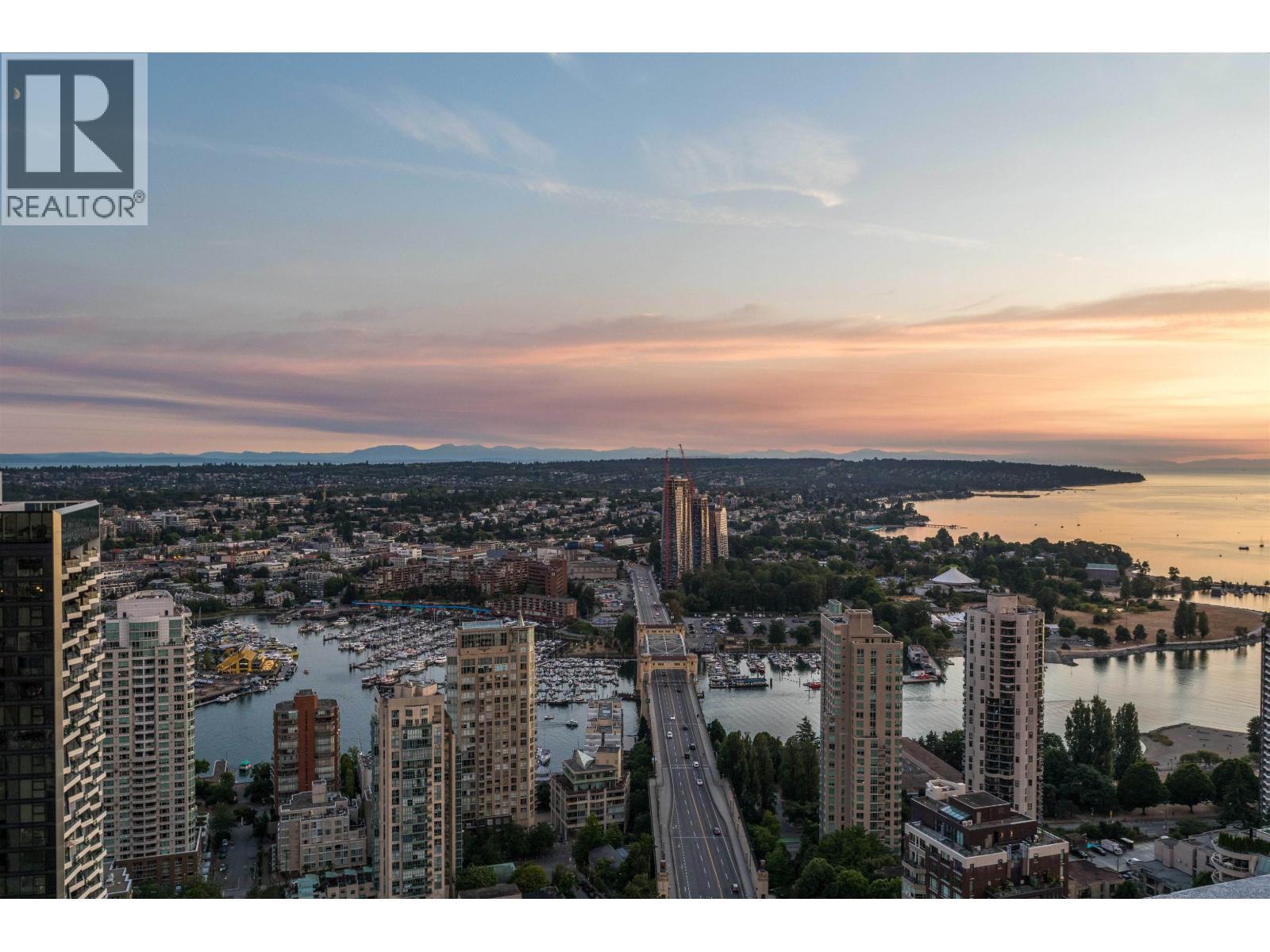 Photo 33 of 4608 1289 Hornby Street, Vancouver BC