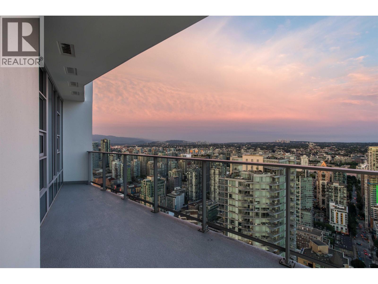 Photo 12 of 4608 1289 Hornby Street, Vancouver BC