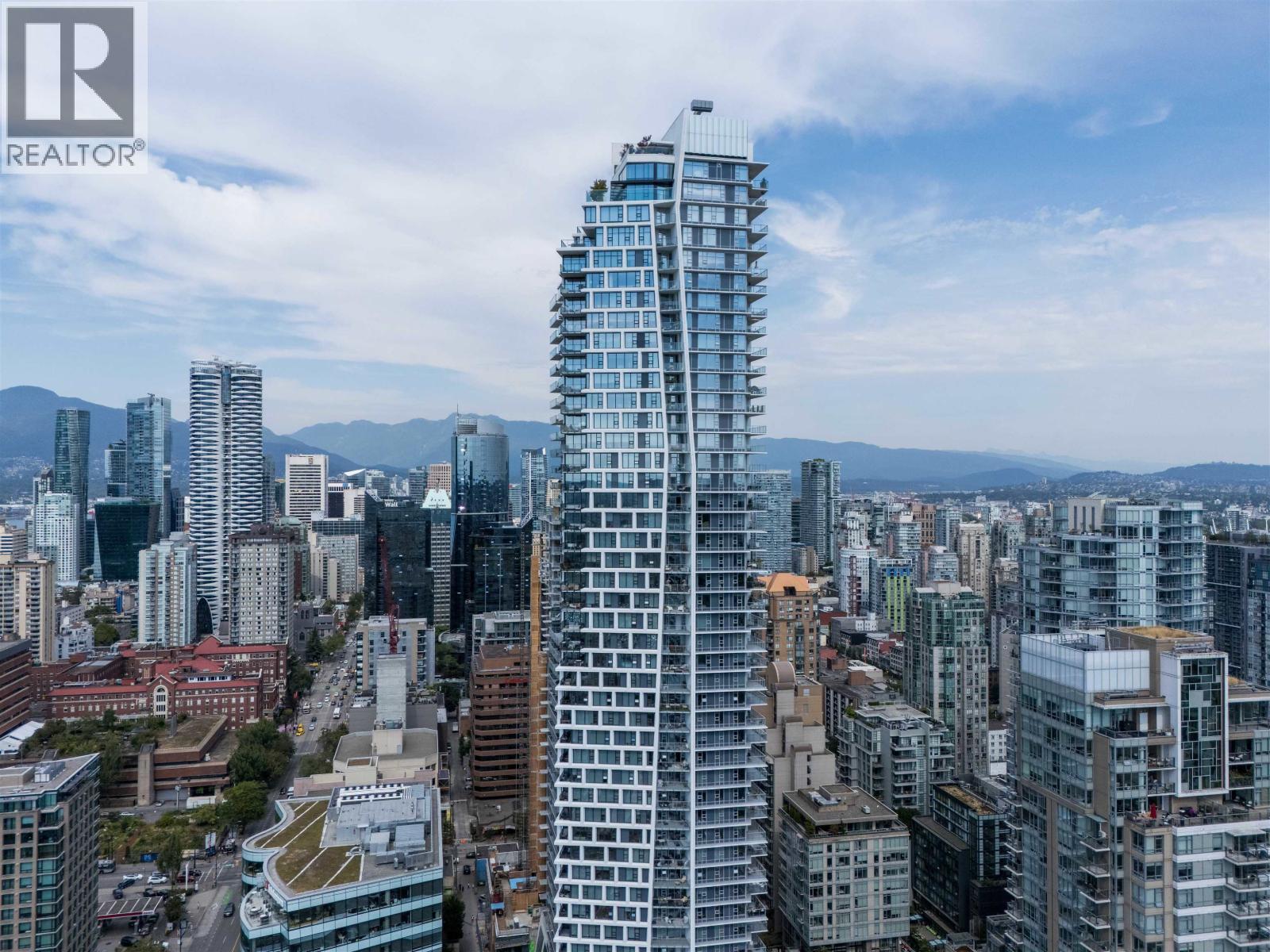 Photo 6 of 4608 1289 Hornby Street, Vancouver BC