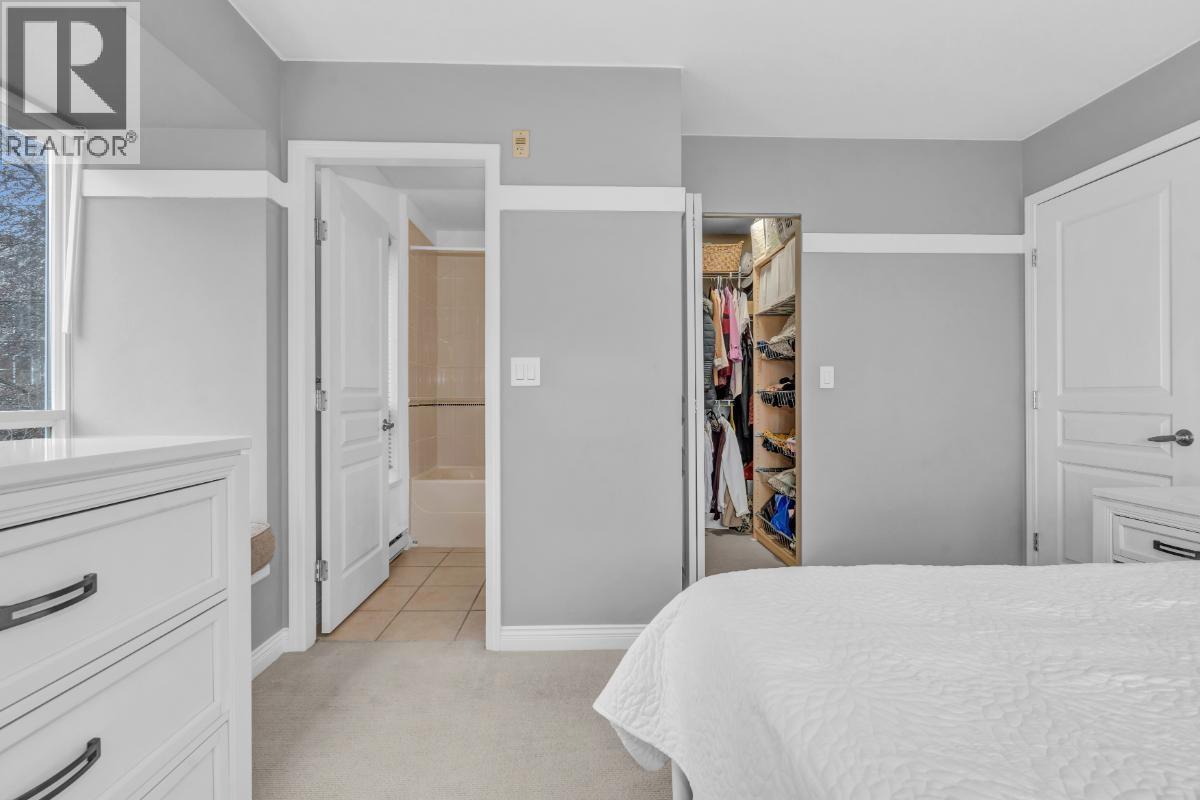 Photo 23 of 2 288 St Davids Avenue, North Vancouver BC