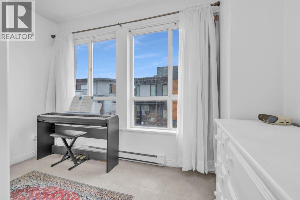 Photo 22 of 2 288 St Davids Avenue, North Vancouver BC