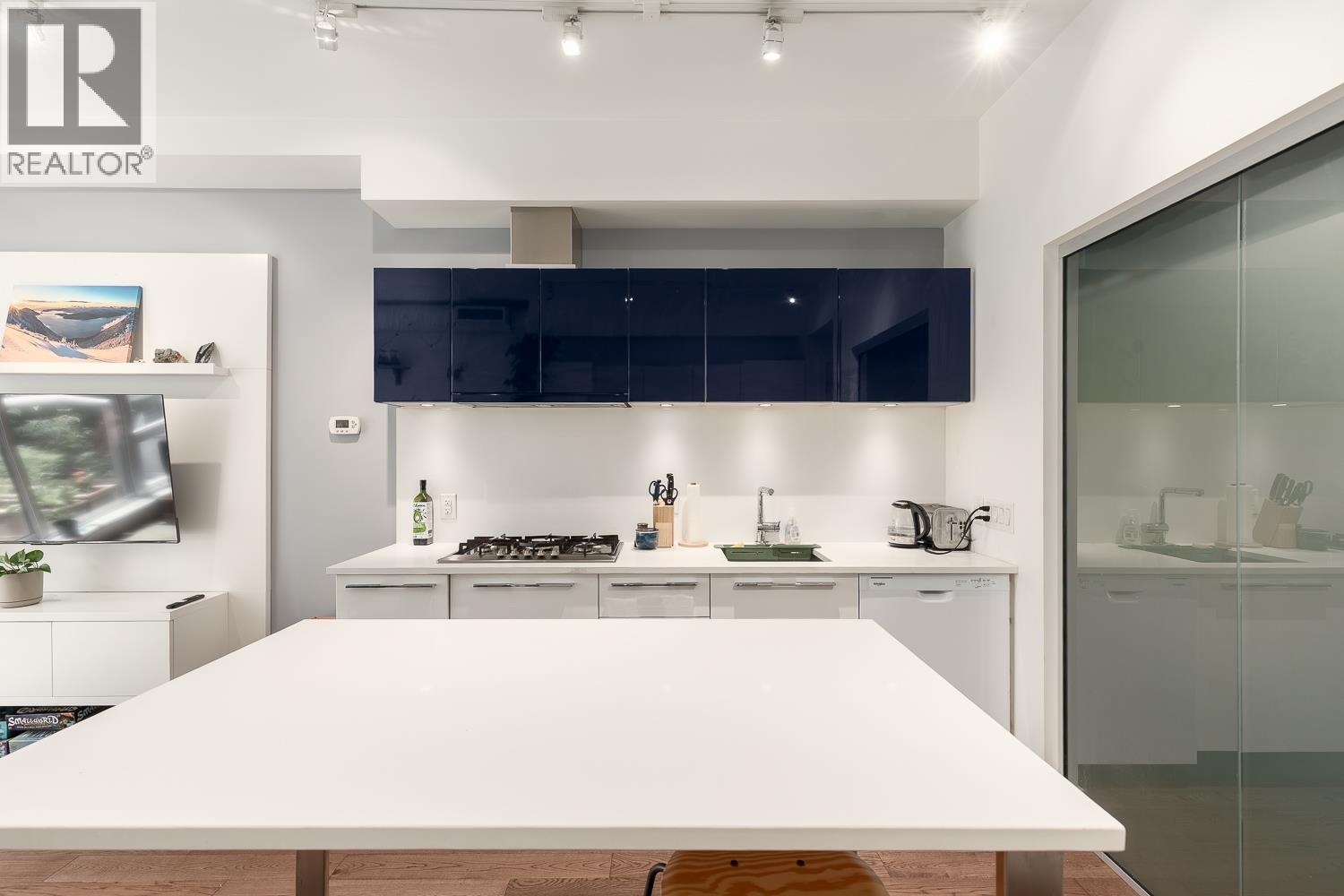 Photo 5 of 227 108 E 1st Avenue, Vancouver BC
