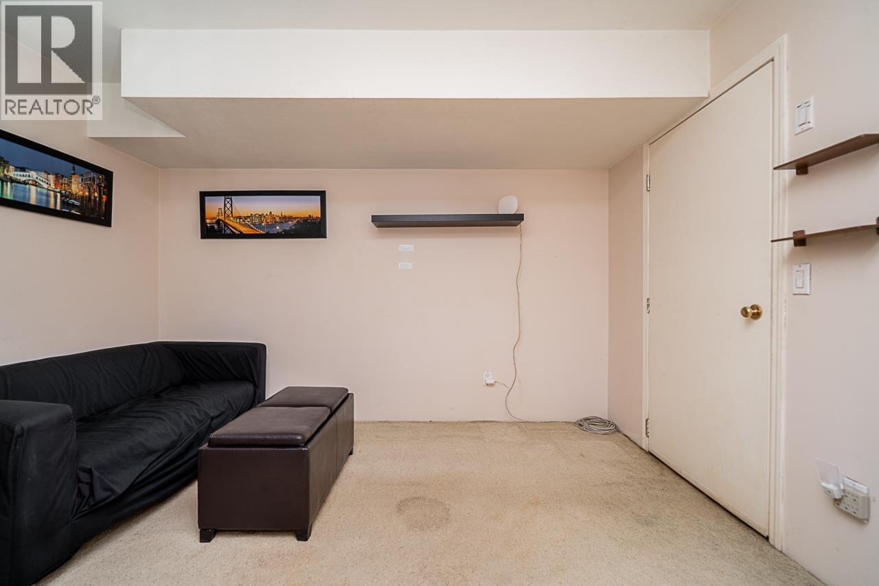 Photo 29 of 12 3228 Raleigh Street, Port Coquitlam BC
