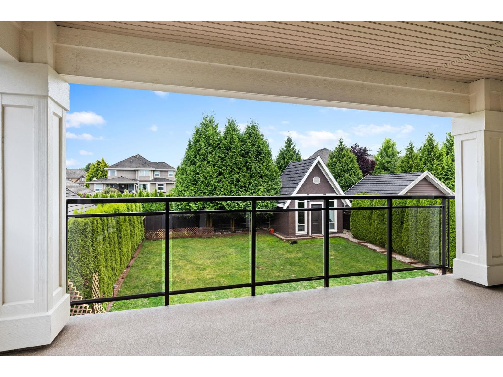 Photo 38 of 16450 87 A Avenue, Surrey BC