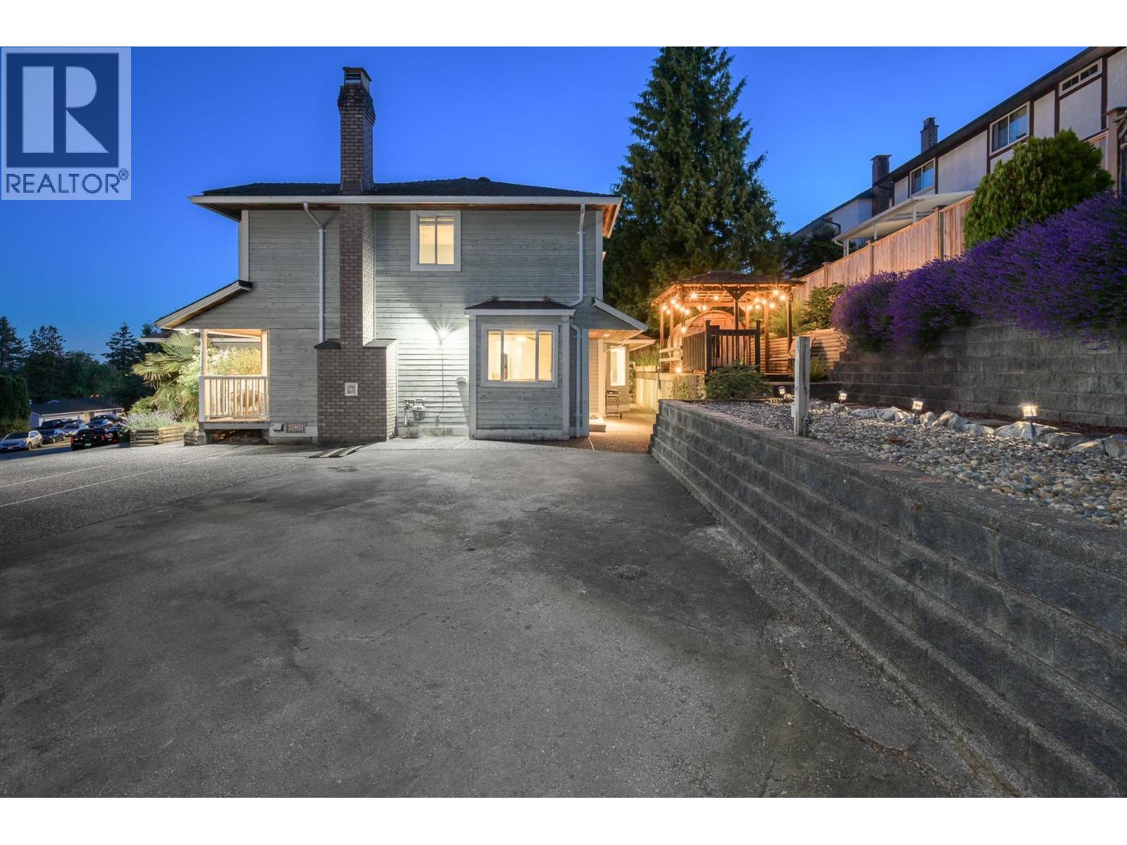 Photo 7 of 2223 Petrie Court, Coquitlam BC