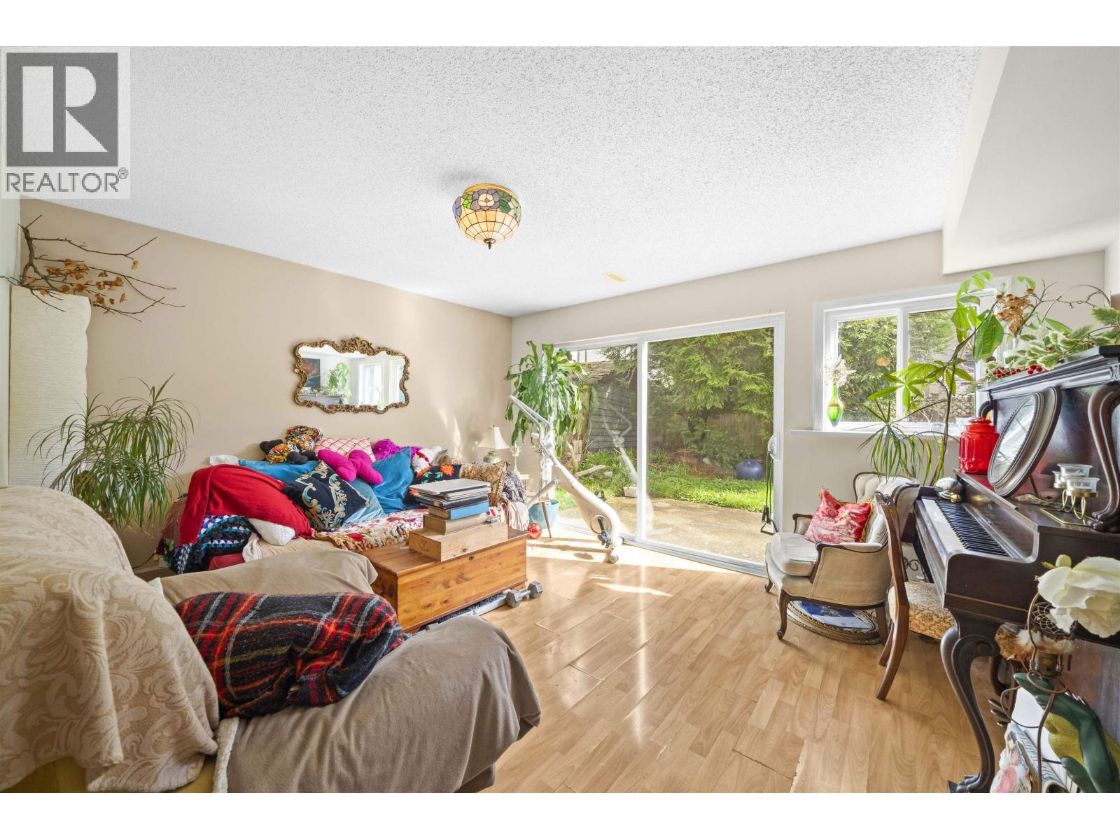 Photo 27 of 9560 Parksville Drive, Richmond BC