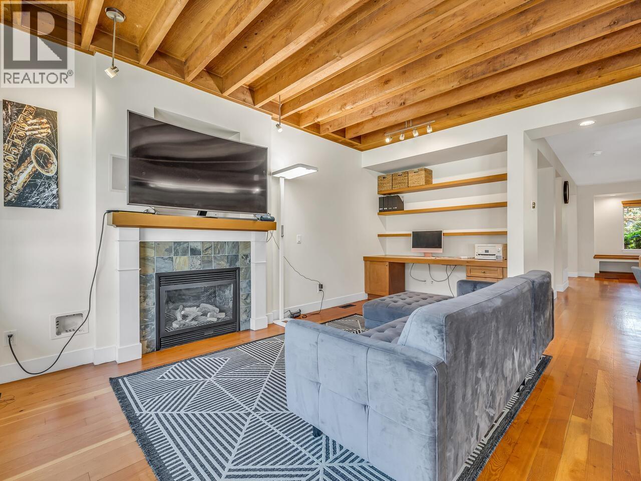 Photo 15 of 241 Furness Street, New Westminster BC