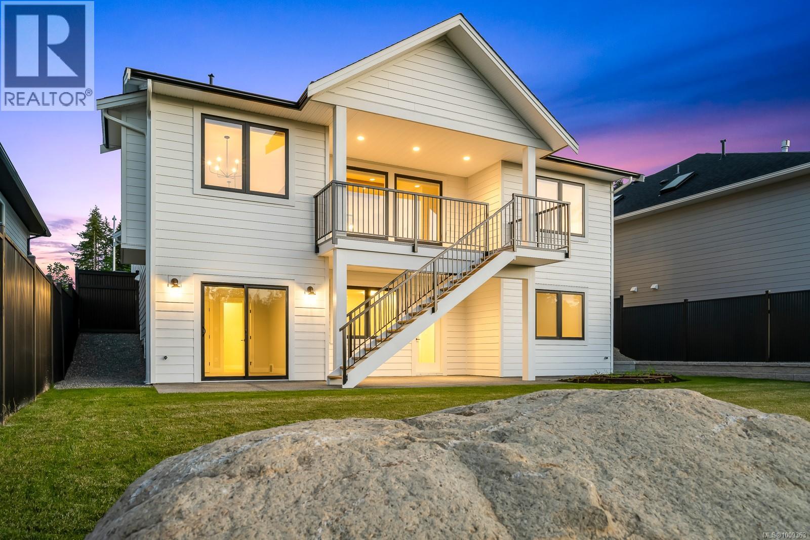 3280 Marygrove Pl, Courtenay