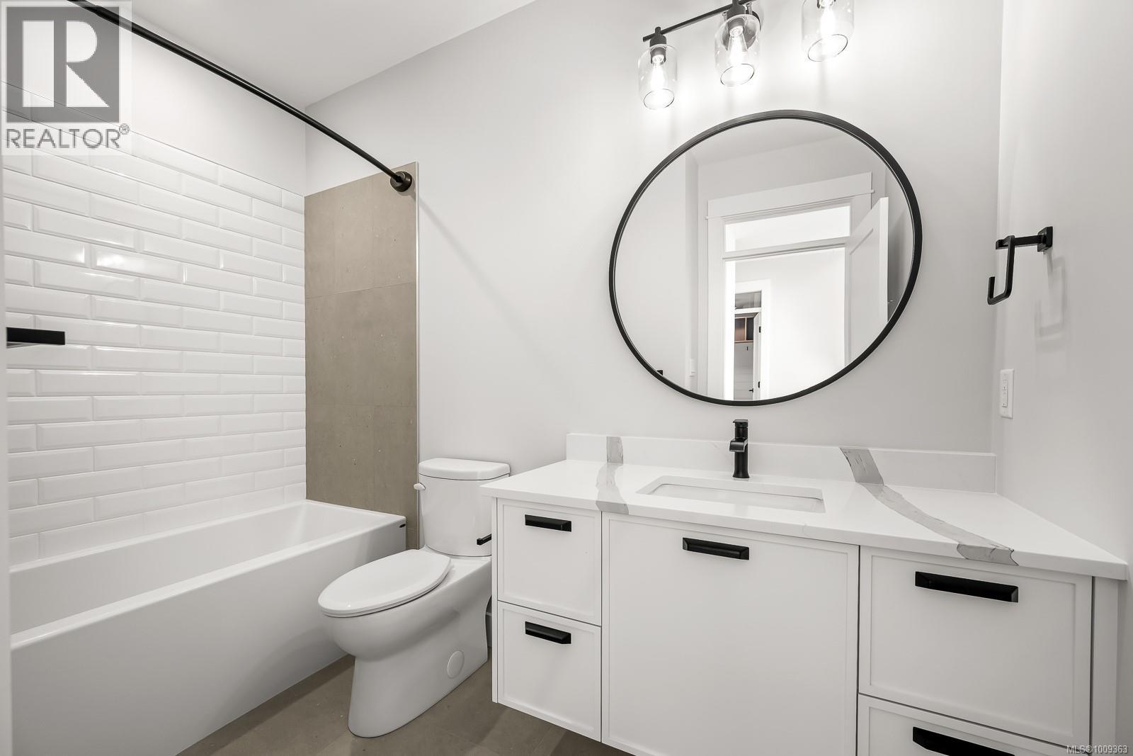 3280 Marygrove Pl, Courtenay