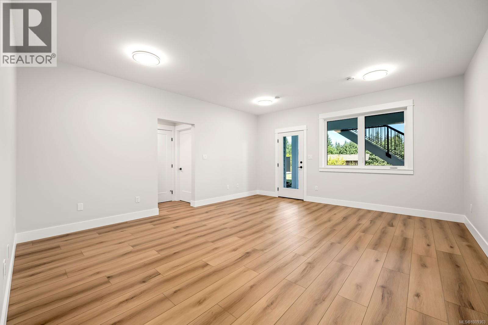 3280 Marygrove Pl, Courtenay