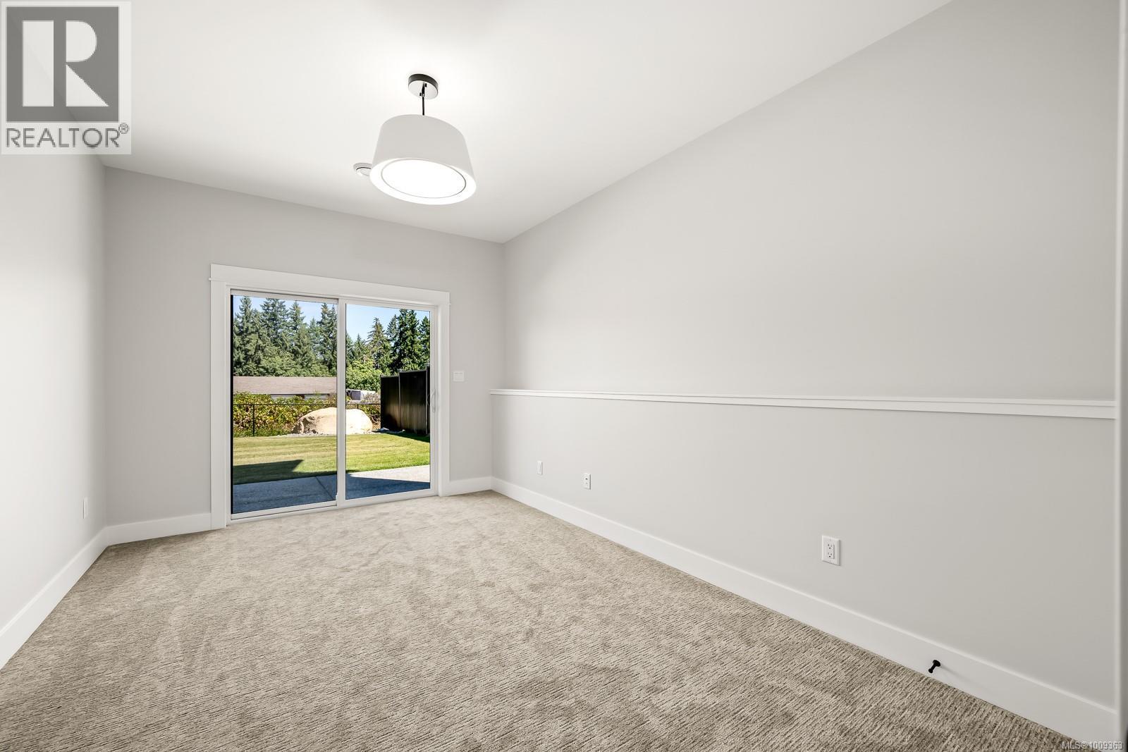 3280 Marygrove Pl, Courtenay