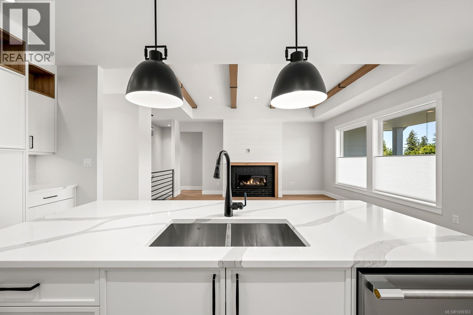 3280 Marygrove Pl, Courtenay