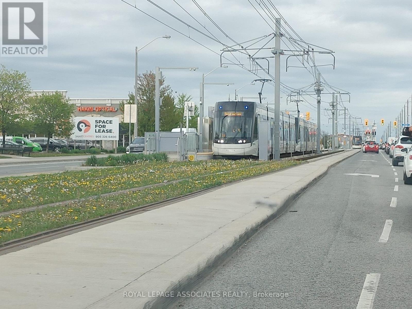 Photo 16 of Lower 98 Wigmore Drive, Toronto ON