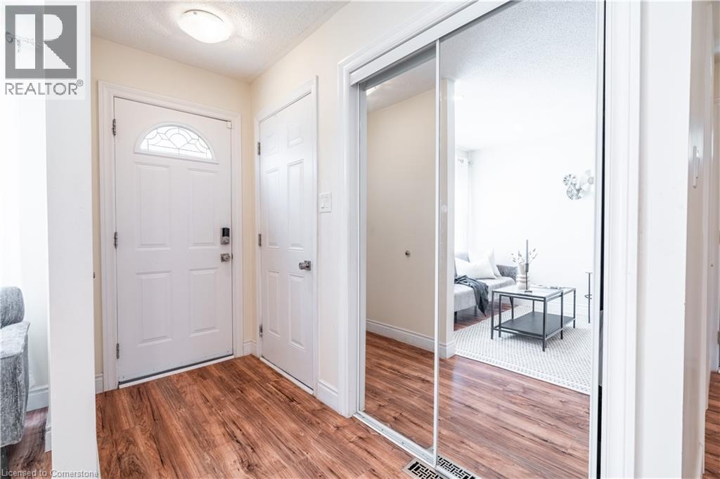 Photo 1 of 522 Roseheath Drive, Milton ON