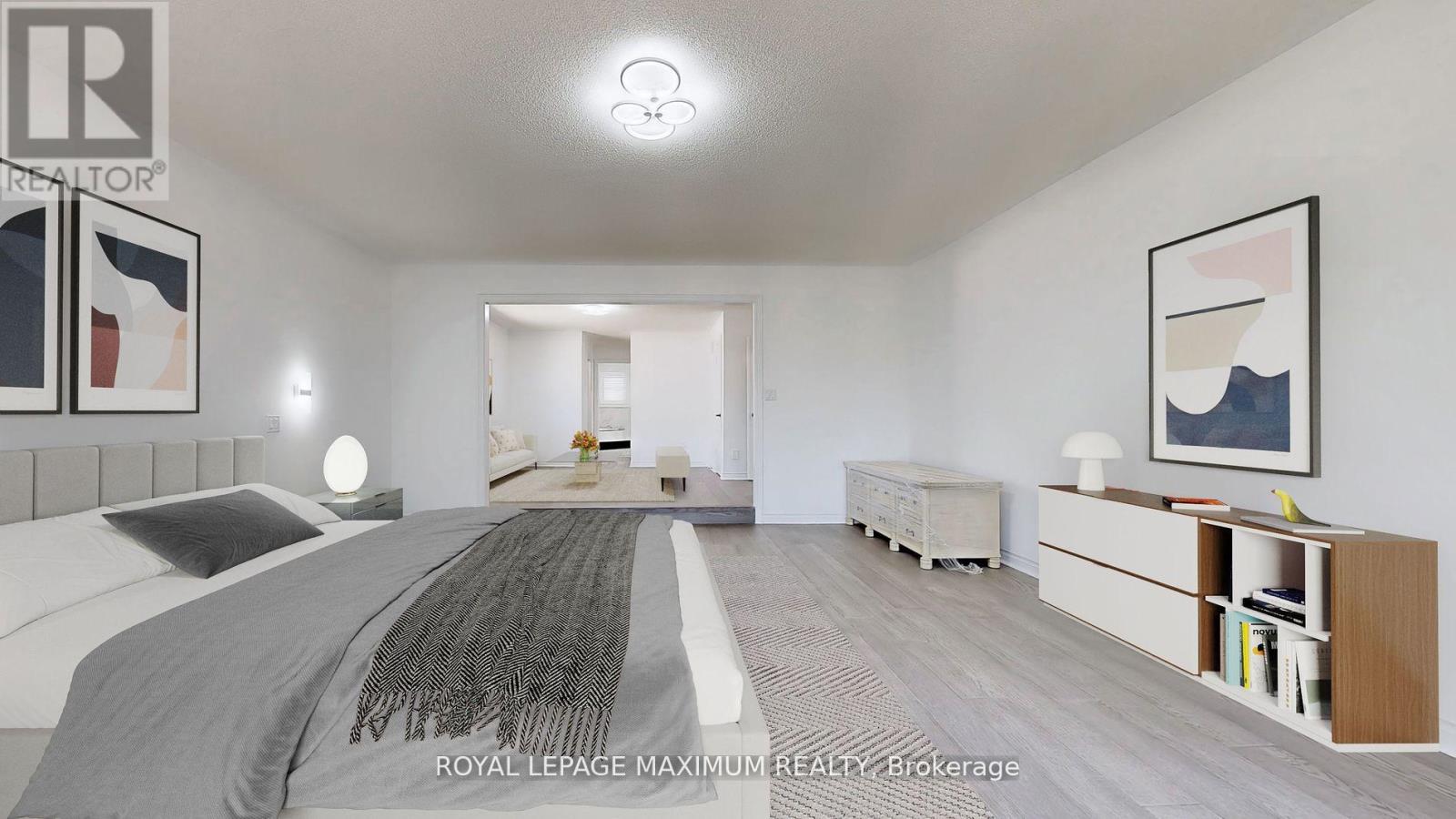 Photo 12 of 22 A Waltham Crescent, Richmond Hill ON