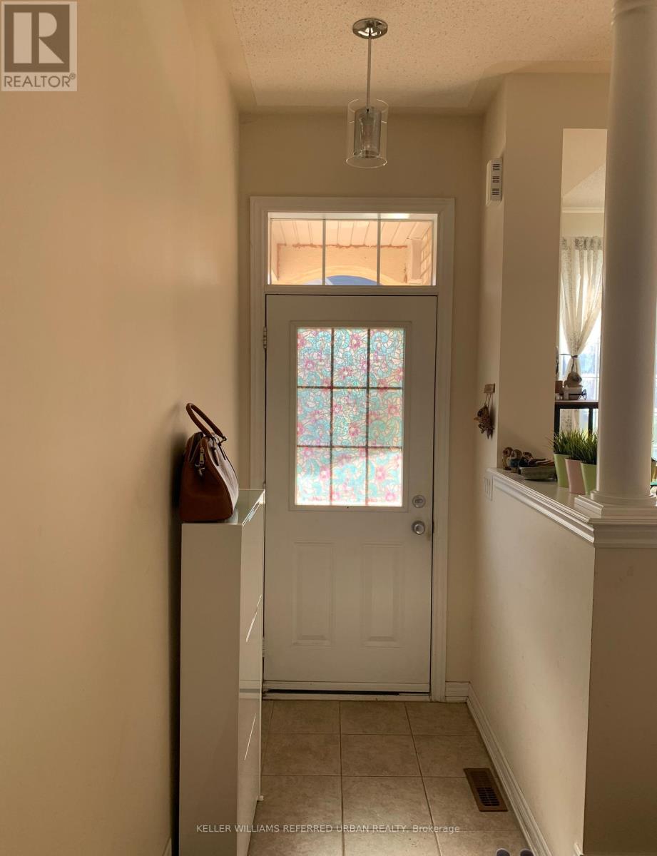 Photo 5 of 22 Pisanelli Avenue, Markham ON