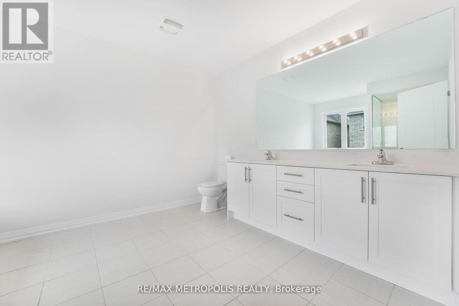 Photo 44 of 1372 Harrington Street, Innisfil ON