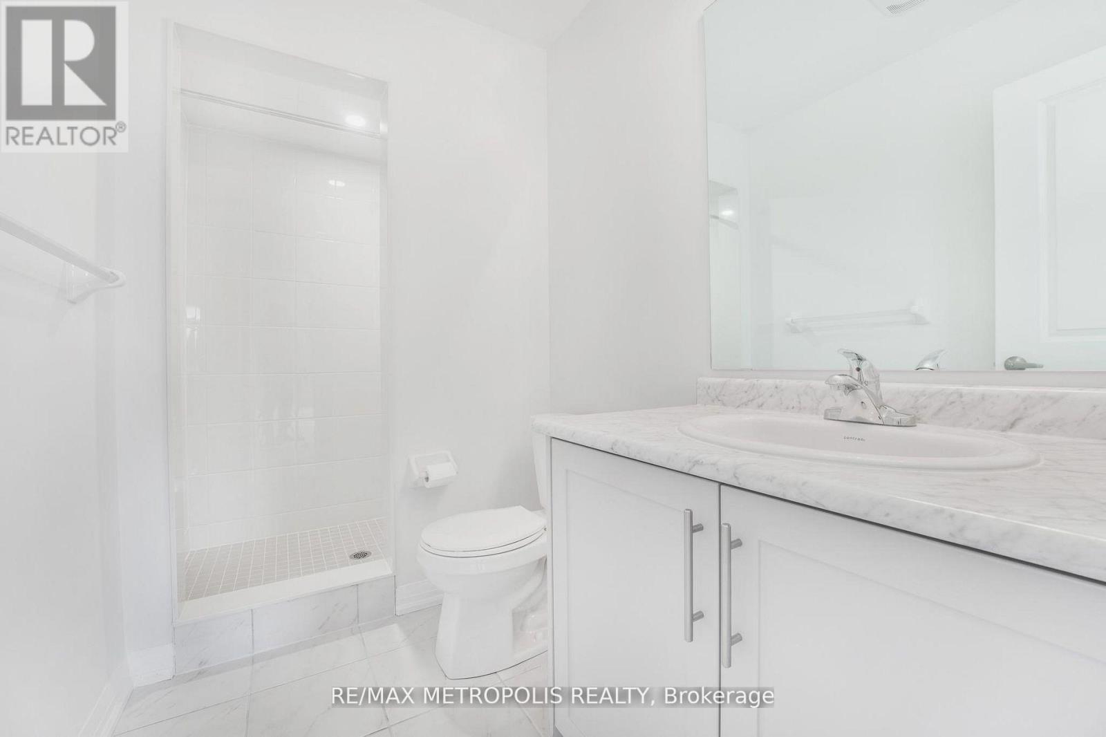 Photo 26 of 1372 Harrington Street, Innisfil ON