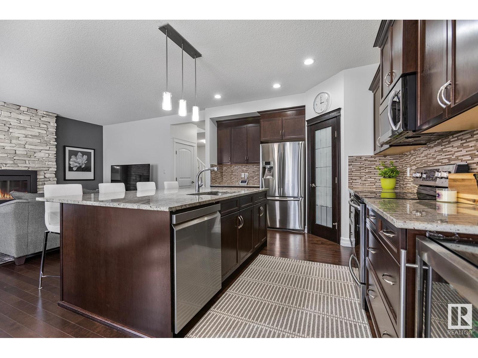 Photo 11 of 16415 138 St Nw, Edmonton AB