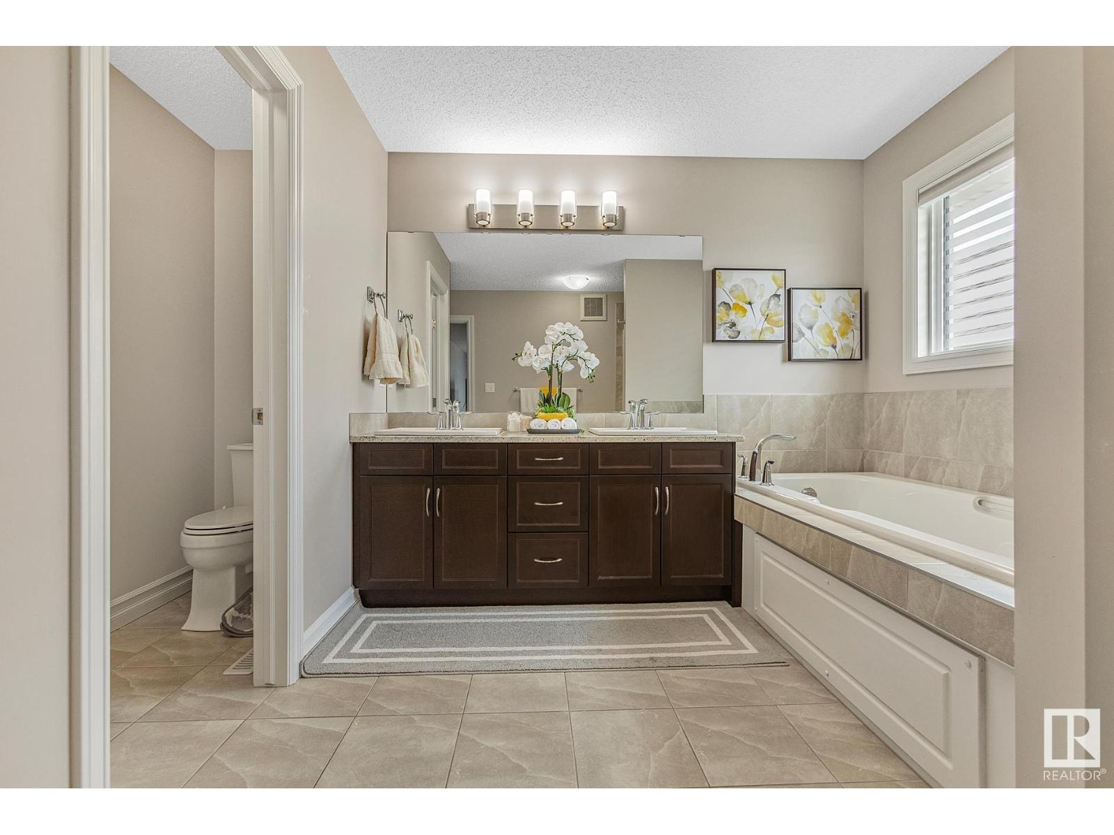 Photo 38 of 16415 138 St Nw, Edmonton AB