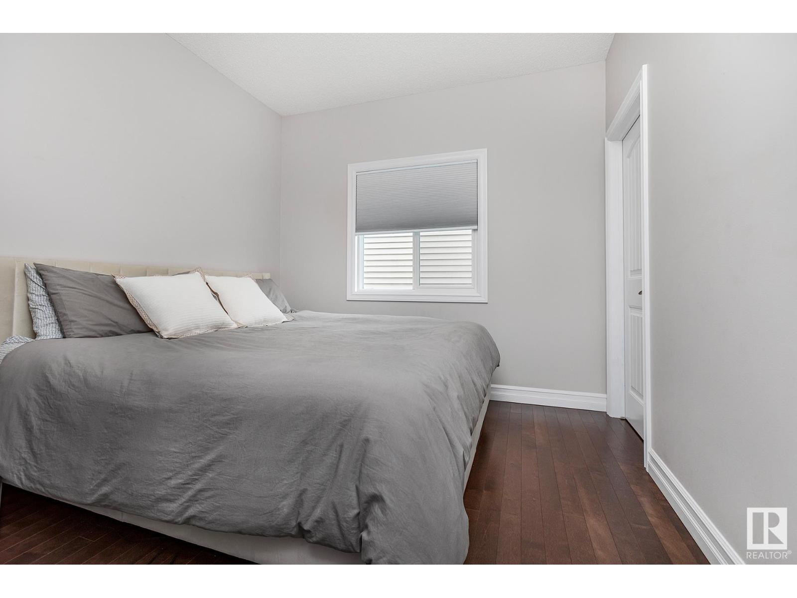 Photo 15 of 16415 138 St Nw, Edmonton AB