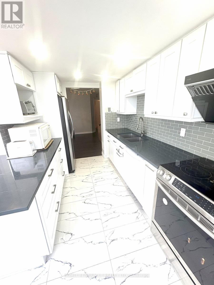 Photo 4 of 1813 5 Greystone Walk Drive, Toronto ON