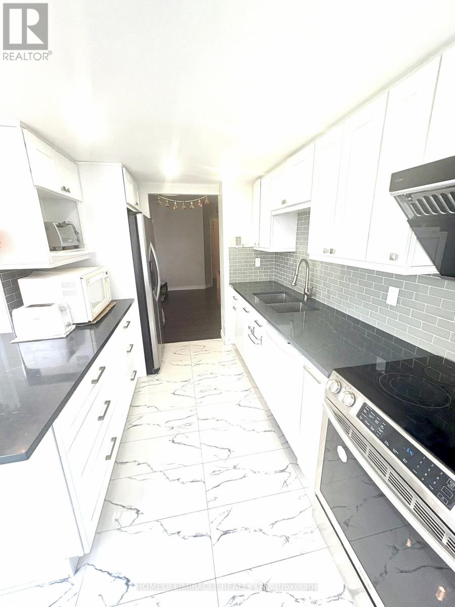 Photo 13 of 1813 5 Greystone Walk Drive, Toronto ON