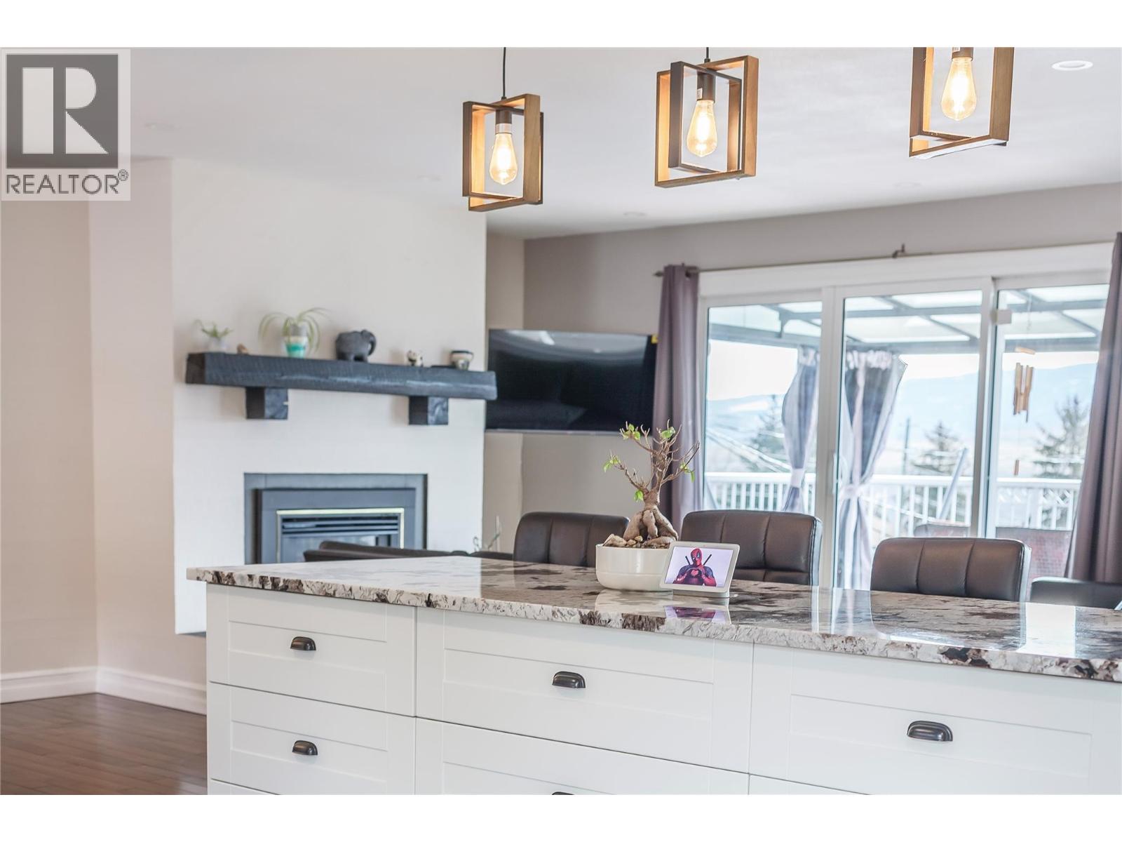 Photo 3 of 6525 Southwind Road, Vernon BC