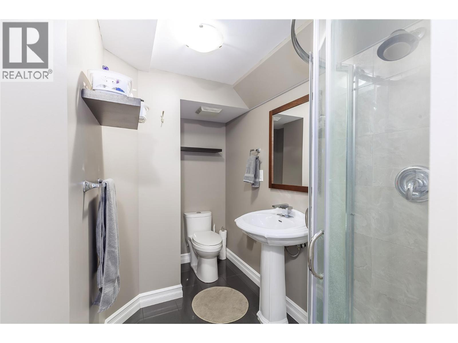 Photo 8 of 6525 Southwind Road, Vernon BC