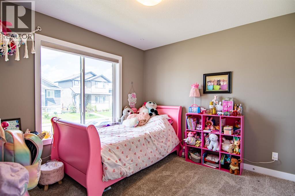 Photo 7 of 210 Livingston Close, Red Deer AB