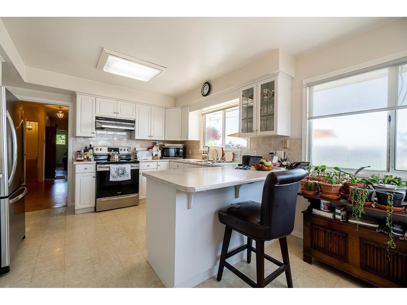 Photo 18 of 1085 Balsam Street, White Rock BC