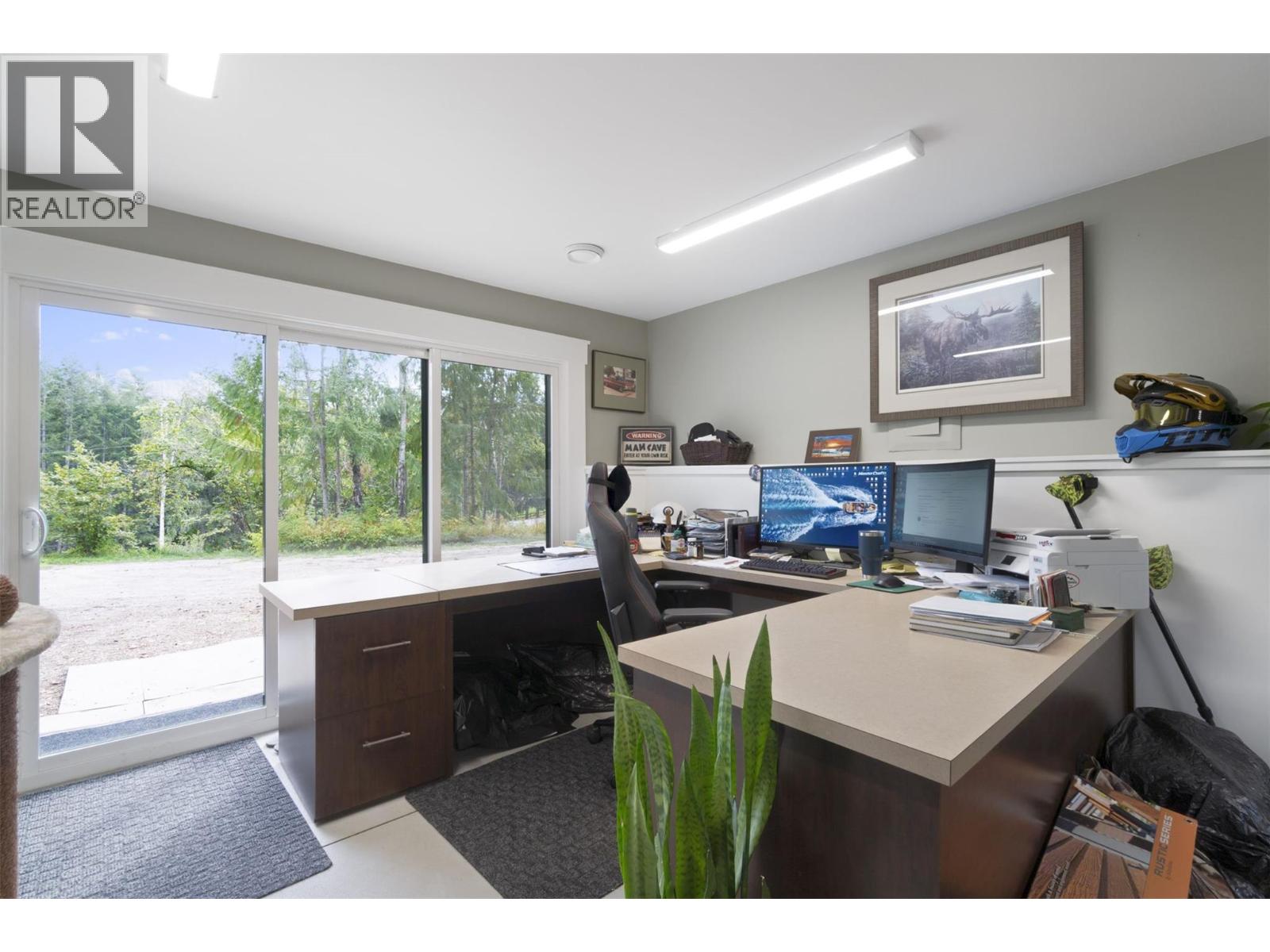 Photo 50 of 4451 42 Street Nw, Salmon Arm BC