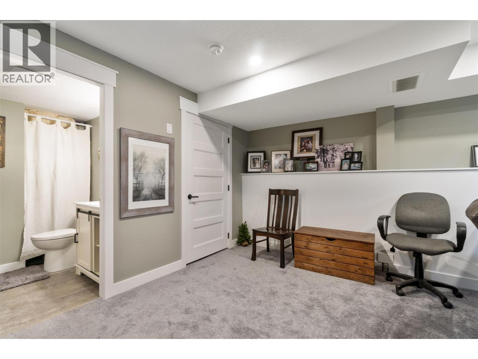 Photo 41 of 4451 42 Street Nw, Salmon Arm BC