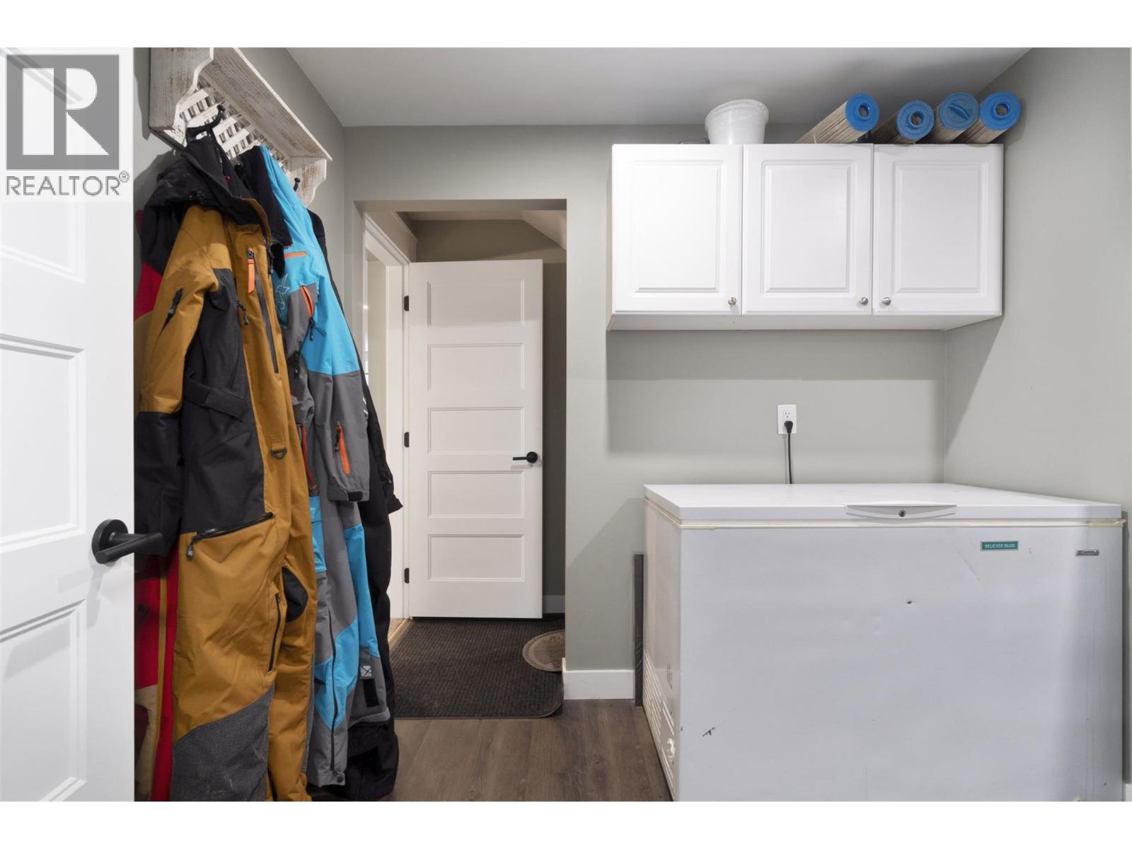 Photo 46 of 4451 42 Street Nw, Salmon Arm BC