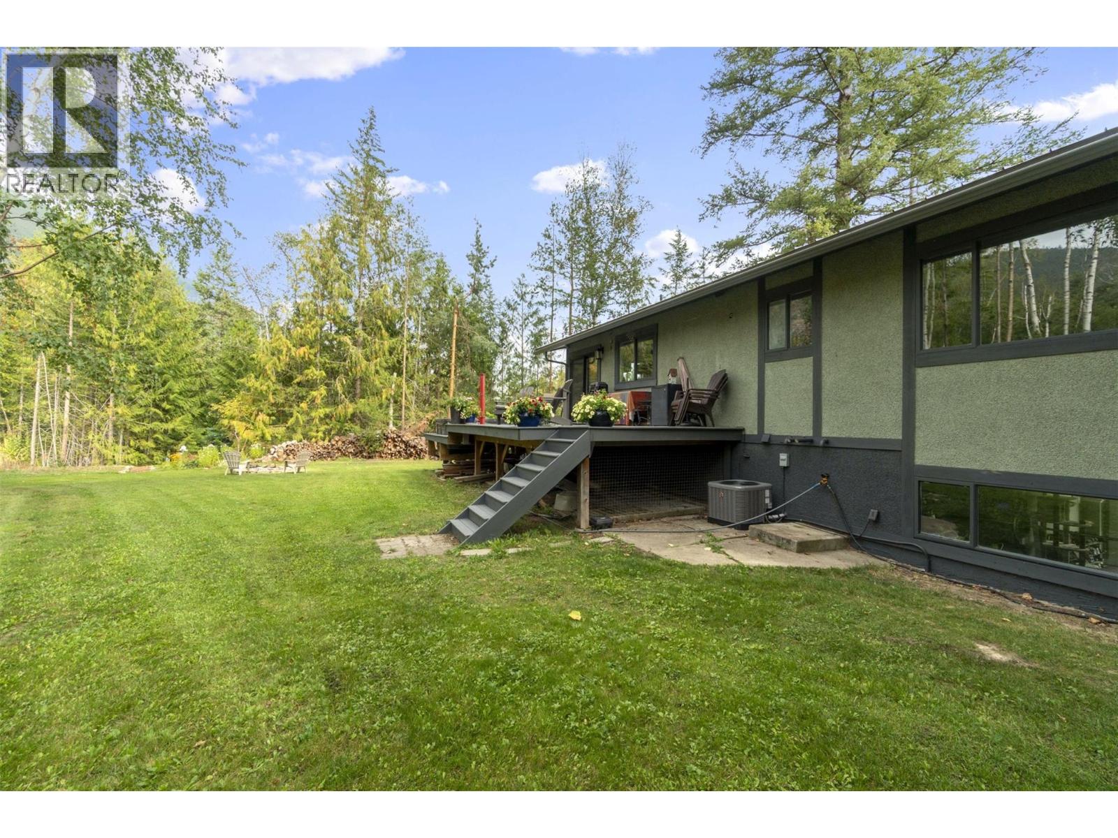 Photo 63 of 4451 42 Street Nw, Salmon Arm BC
