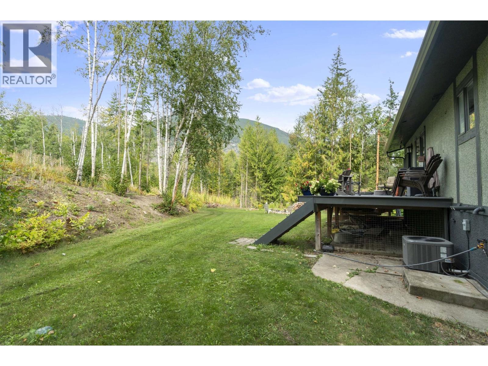 Photo 64 of 4451 42 Street Nw, Salmon Arm BC